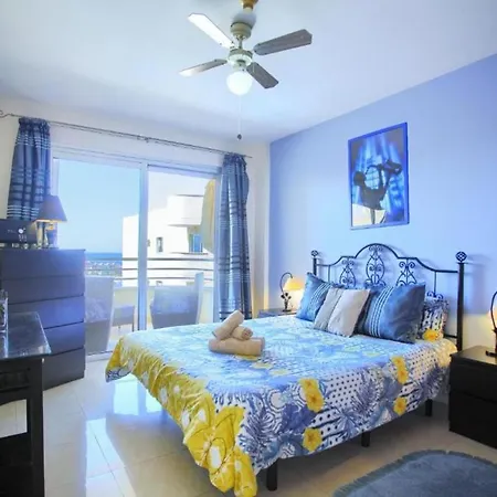 Paradise Apartament Sea Pool 2 * Адехе